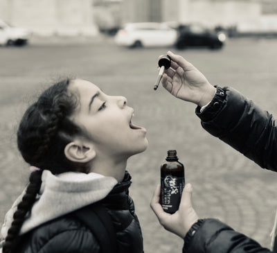Comment lutter contre les cestodes chez les enfants grâce à la Nigelle 🌿